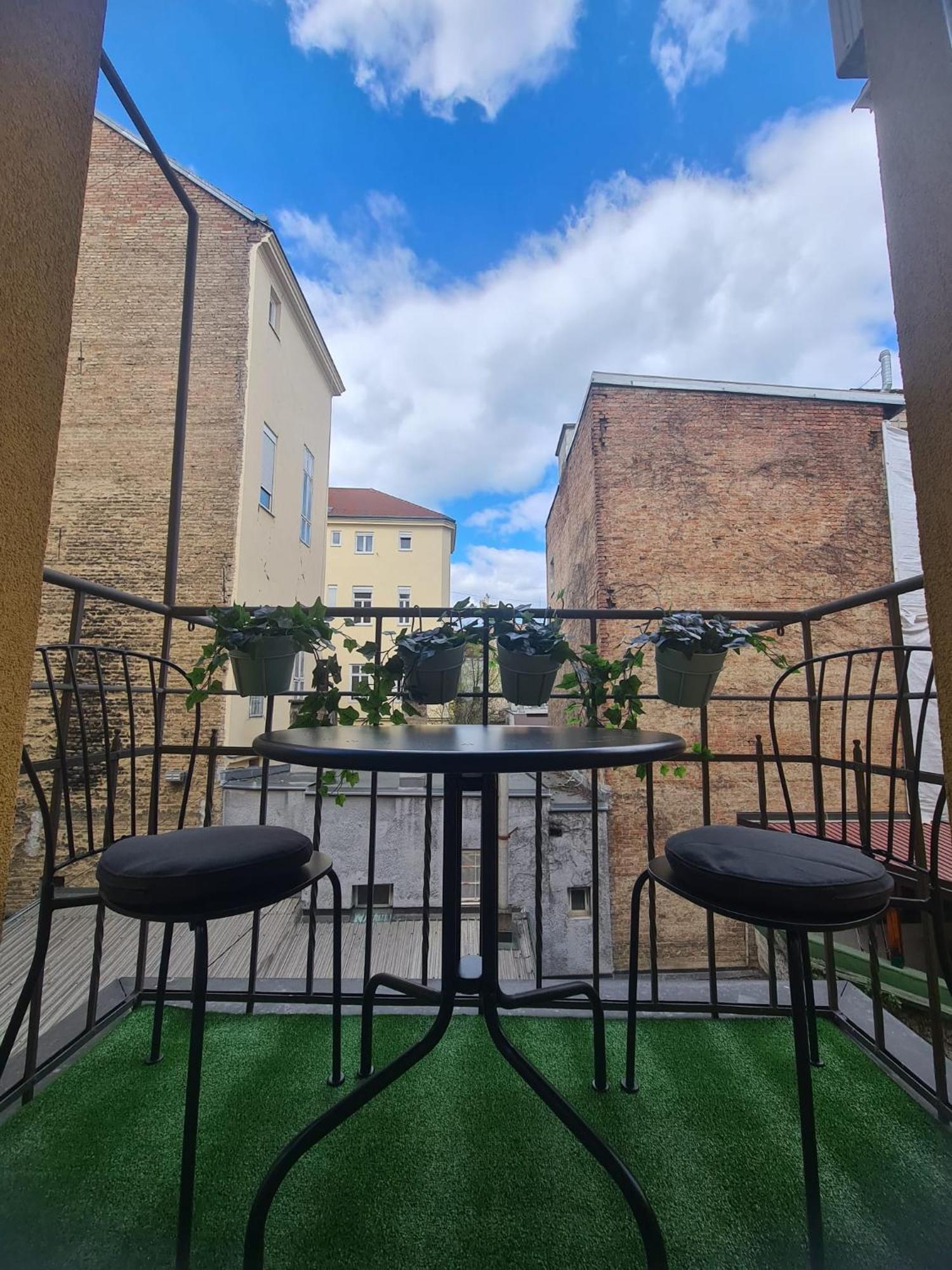Golden Star Apartman Zágráb Kültér fotó